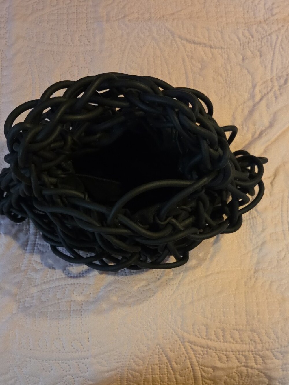 Neo Woven Knot Hand Bag - Black - Picture 2 of 4